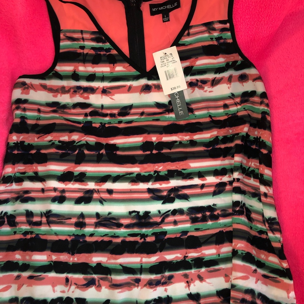 New Sleeveless Blouse